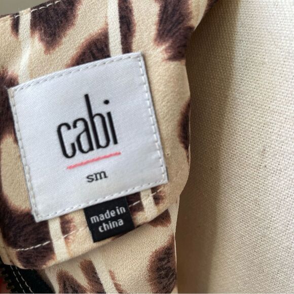 CAbi 3070 Ginger Sleeveless Animal Print Top Sleeveless Mob Wife S - Picture 8 of 10
